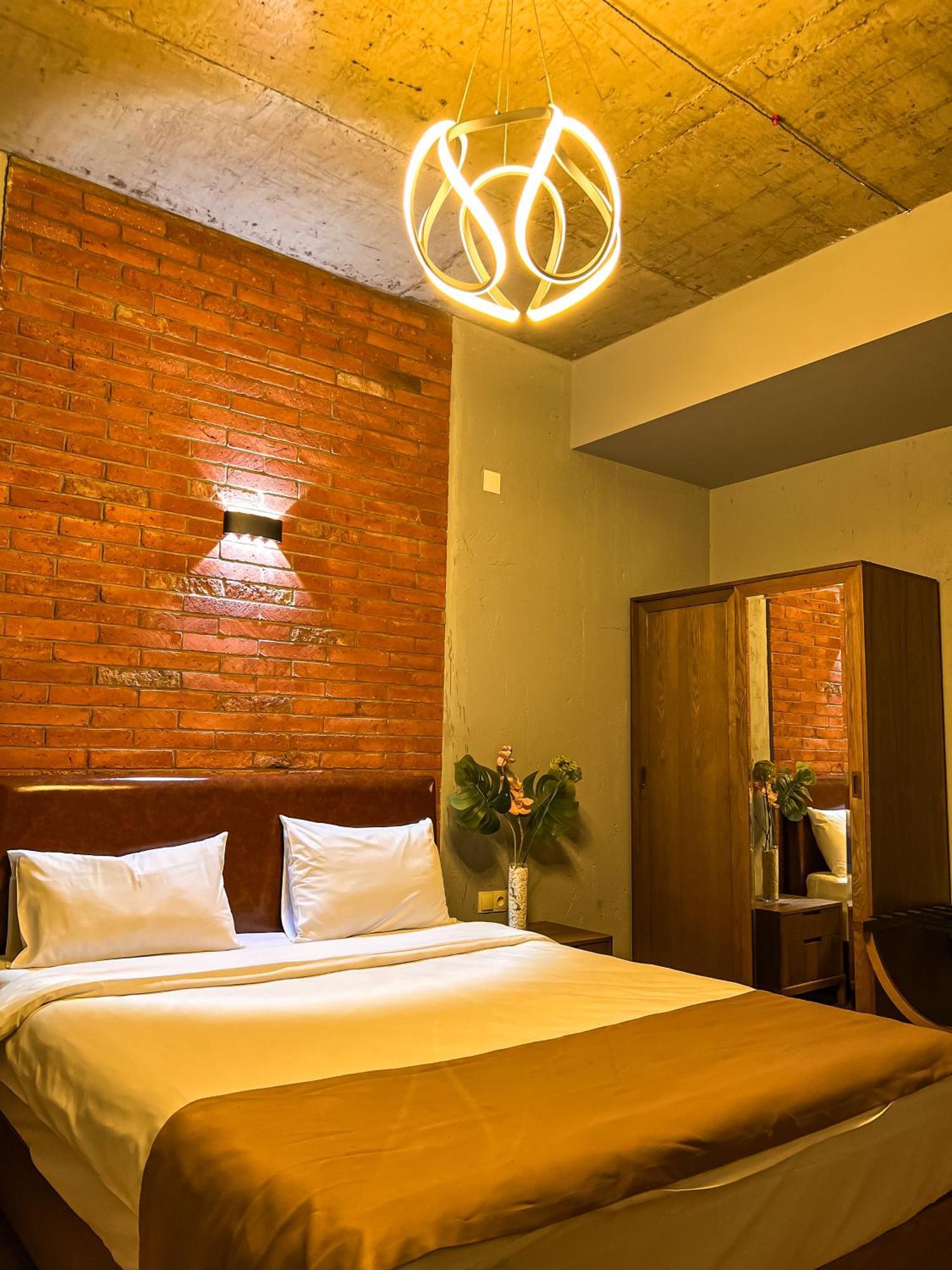 Tm Apart Hotel Tbilisi Exterior photo